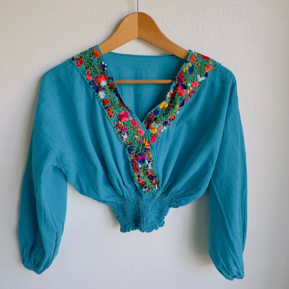 Vintage Tops - Vintage Mexican Top Turquoise Boho Hand Embroidered V-Neck Crop Smock Waist S